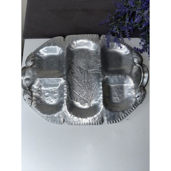 Continental Trademark Serving Tray Hand Wrought Silverlook 537 Hammered Aluminum - Picture 5 of 7